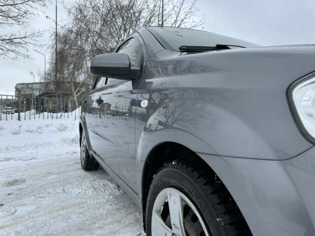 Сірий Шевроле Авео, об'ємом двигуна 1.5 л та пробігом 183 тис. км за 4799 $, фото 4 на Automoto.ua