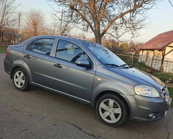 Серый Шевроле Авео, объемом двигателя 1.5 л и пробегом 105 тыс. км за 4300 $, фото 7 на Automoto.ua