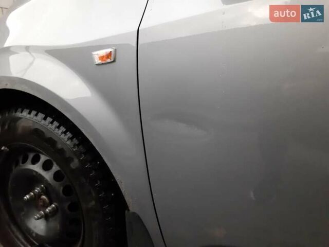 Сірий Шевроле Авео, об'ємом двигуна 1.4 л та пробігом 147 тис. км за 6400 $, фото 28 на Automoto.ua