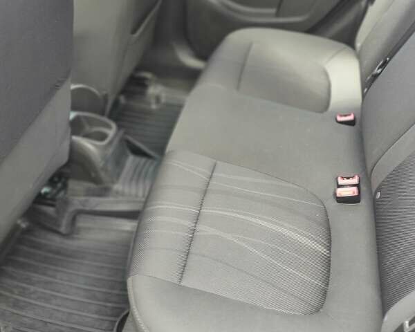 Серый Шевроле Авео, объемом двигателя 1.4 л и пробегом 168 тыс. км за 5900 $, фото 7 на Automoto.ua