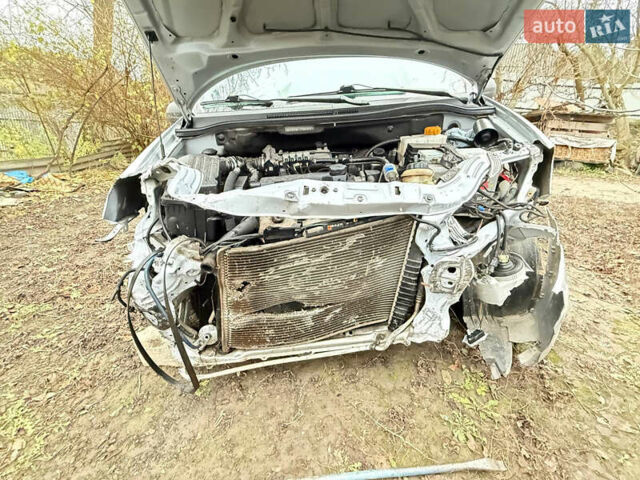 Серый Шевроле Авео, объемом двигателя 1.5 л и пробегом 168 тыс. км за 2200 $, фото 9 на Automoto.ua