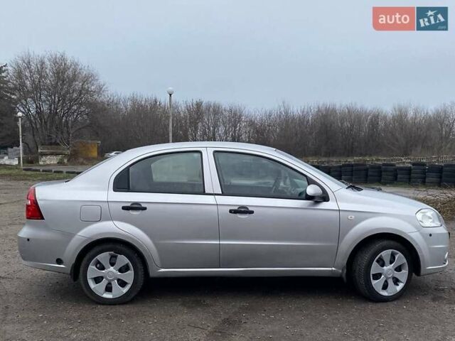 Серый Шевроле Авео, объемом двигателя 1.5 л и пробегом 124 тыс. км за 4800 $, фото 14 на Automoto.ua