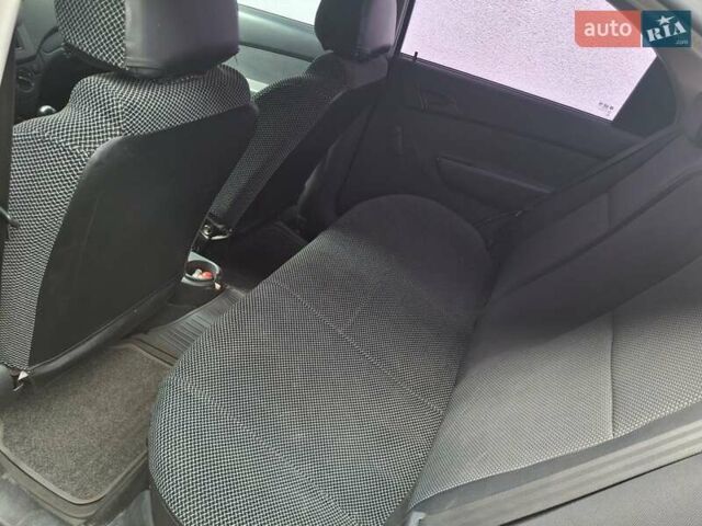 Серый Шевроле Авео, объемом двигателя 1.5 л и пробегом 160 тыс. км за 5300 $, фото 9 на Automoto.ua