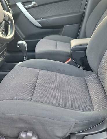 Серый Шевроле Авео, объемом двигателя 1.5 л и пробегом 161 тыс. км за 4950 $, фото 9 на Automoto.ua