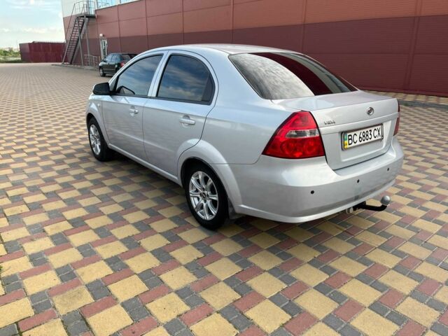 Сірий Шевроле Авео, об'ємом двигуна 1.5 л та пробігом 113 тис. км за 4500 $, фото 3 на Automoto.ua