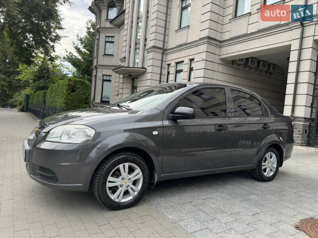 Серый Шевроле Авео, объемом двигателя 1.5 л и пробегом 63 тыс. км за 5500 $, фото 17 на Automoto.ua