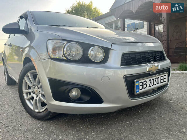 Серый Шевроле Авео, объемом двигателя 1.6 л и пробегом 168 тыс. км за 5499 $, фото 1 на Automoto.ua