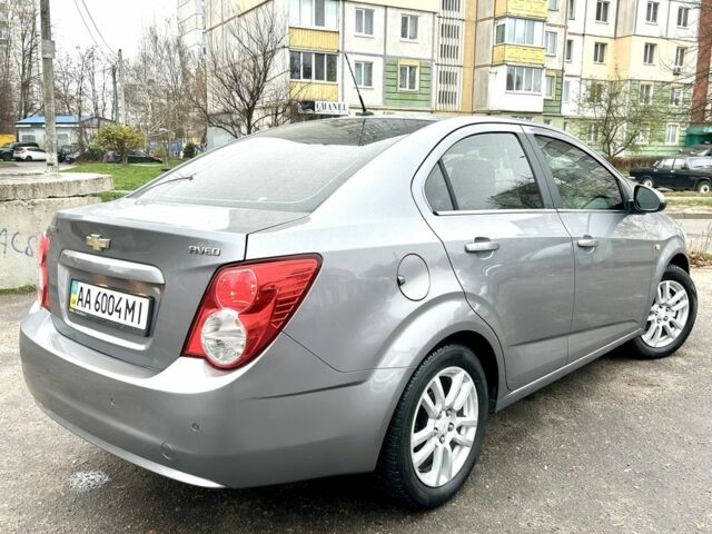Сірий Шевроле Авео, об'ємом двигуна 1.6 л та пробігом 42 тис. км за 7900 $, фото 11 на Automoto.ua