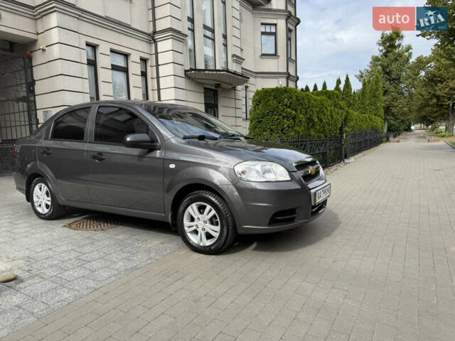 Серый Шевроле Авео, объемом двигателя 1.5 л и пробегом 63 тыс. км за 5500 $, фото 11 на Automoto.ua