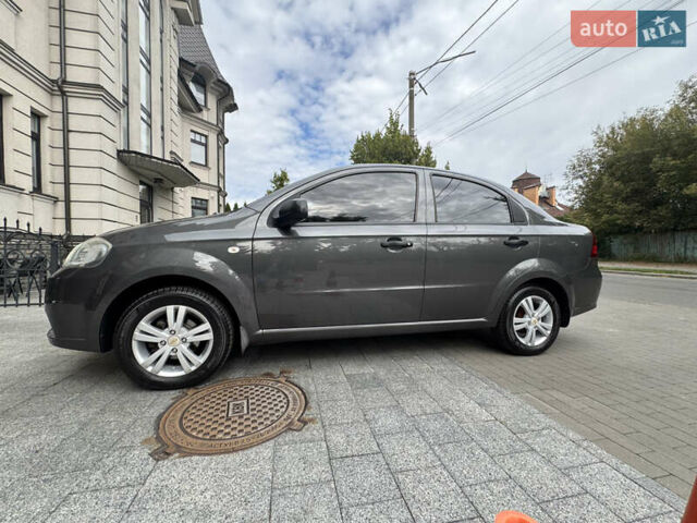 Серый Шевроле Авео, объемом двигателя 1.5 л и пробегом 63 тыс. км за 5500 $, фото 25 на Automoto.ua