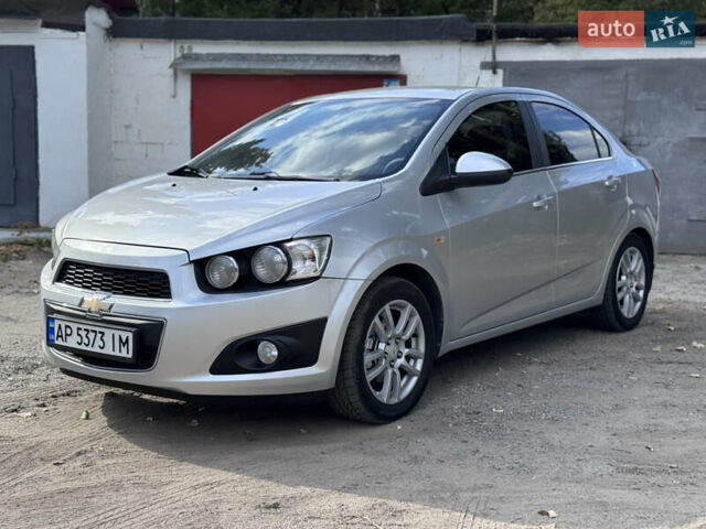Серый Шевроле Авео, объемом двигателя 1.6 л и пробегом 235 тыс. км за 6600 $, фото 3 на Automoto.ua