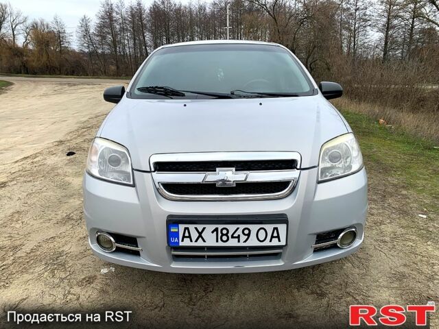 Серый Шевроле Авео, объемом двигателя 1.5 л и пробегом 185 тыс. км за 4000 $, фото 3 на Automoto.ua