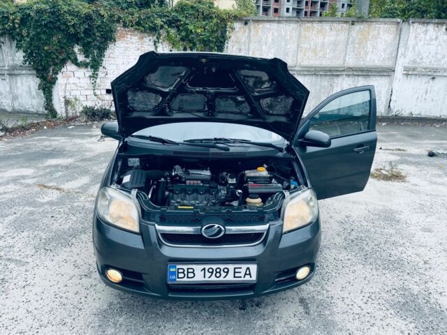 Серый Шевроле Авео, объемом двигателя 1.5 л и пробегом 299 тыс. км за 3200 $, фото 14 на Automoto.ua