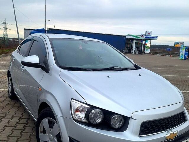 Серый Шевроле Авео, объемом двигателя 1.6 л и пробегом 161 тыс. км за 6500 $, фото 5 на Automoto.ua