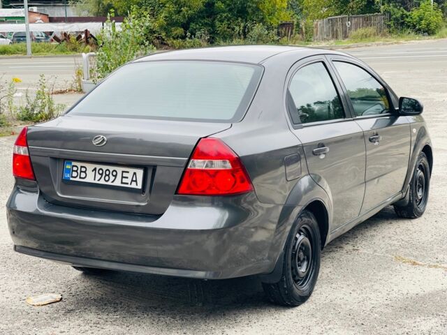 Серый Шевроле Авео, объемом двигателя 1.5 л и пробегом 299 тыс. км за 3200 $, фото 7 на Automoto.ua