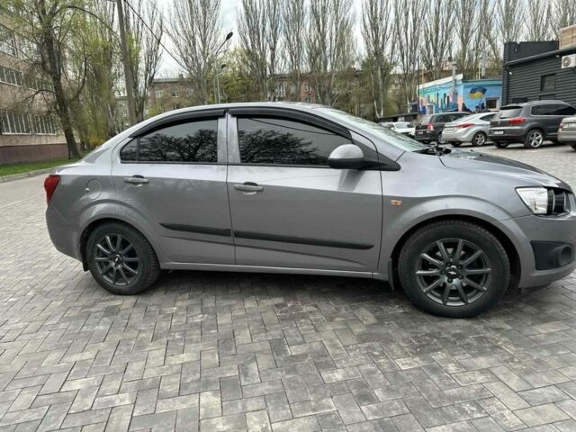 Сірий Шевроле Авео, об'ємом двигуна 1.6 л та пробігом 210 тис. км за 5600 $, фото 10 на Automoto.ua