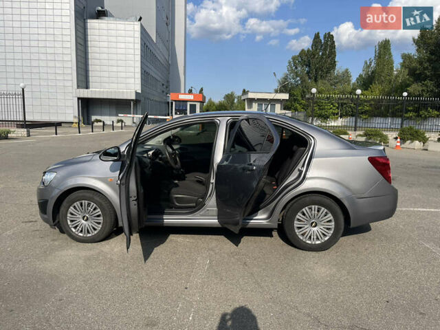 Серый Шевроле Авео, объемом двигателя 1.6 л и пробегом 170 тыс. км за 6800 $, фото 6 на Automoto.ua