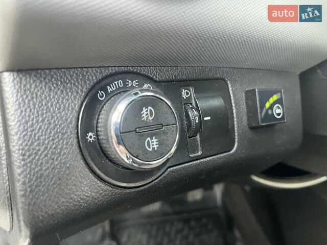 Серый Шевроле Авео, объемом двигателя 1.6 л и пробегом 168 тыс. км за 5499 $, фото 19 на Automoto.ua