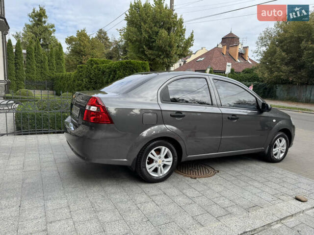 Серый Шевроле Авео, объемом двигателя 1.5 л и пробегом 63 тыс. км за 5500 $, фото 16 на Automoto.ua