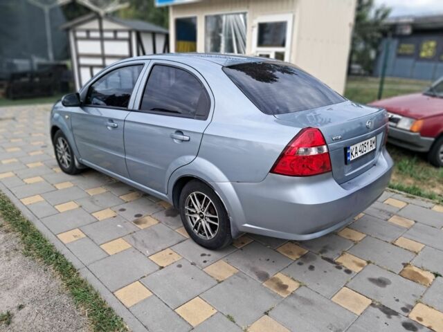 Серый Шевроле Авео, объемом двигателя 1.4 л и пробегом 210 тыс. км за 3000 $, фото 2 на Automoto.ua