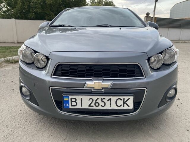 Серый Шевроле Авео, объемом двигателя 1.6 л и пробегом 143 тыс. км за 5600 $, фото 7 на Automoto.ua