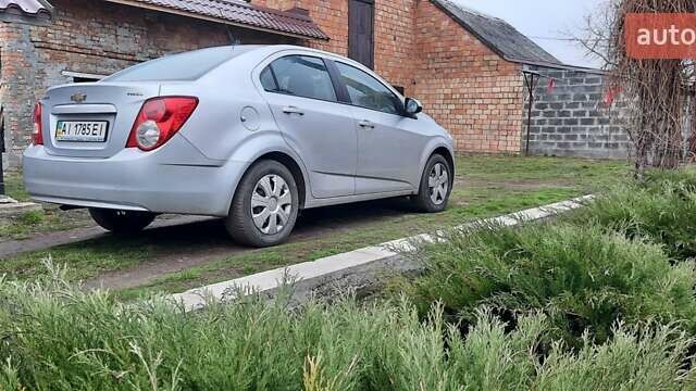Серый Шевроле Авео, объемом двигателя 1.4 л и пробегом 130 тыс. км за 5900 $, фото 6 на Automoto.ua