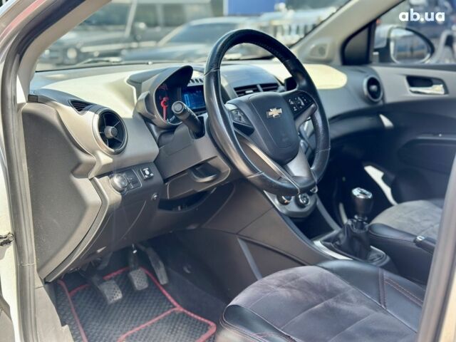 Серый Шевроле Авео, объемом двигателя 1.4 л и пробегом 138 тыс. км за 6500 $, фото 8 на Automoto.ua