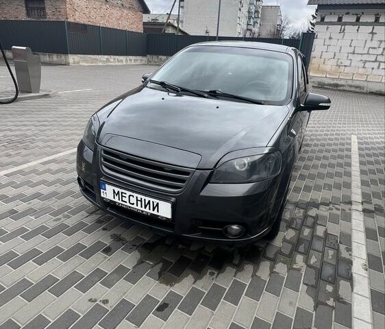 Шевроле Авео 2014 в Буче на Automoto.ua Серый Шевроле Авео, объемом двигателя 1.5 л и пробегом 200 тыс. км за 4700 $, фото 6 на Automoto.ua