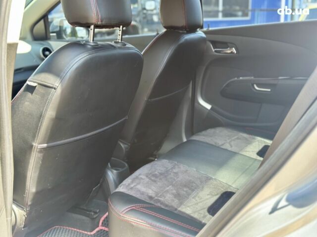 Серый Шевроле Авео, объемом двигателя 1.4 л и пробегом 138 тыс. км за 6500 $, фото 15 на Automoto.ua