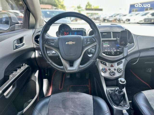 Серый Шевроле Авео, объемом двигателя 1.4 л и пробегом 138 тыс. км за 6500 $, фото 13 на Automoto.ua