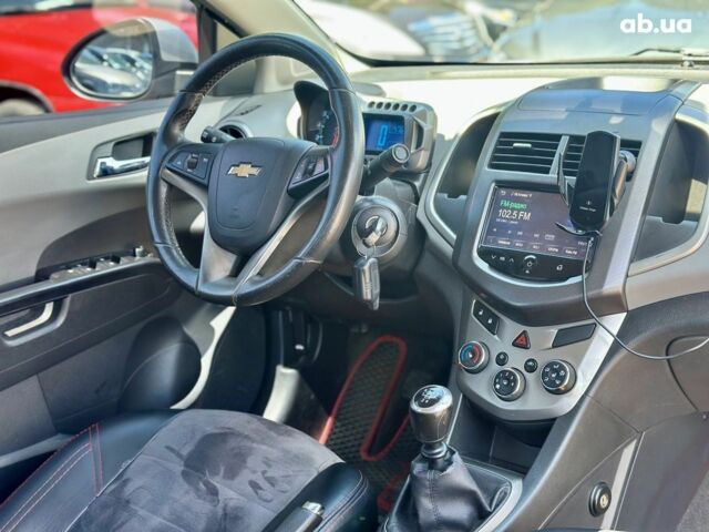 Серый Шевроле Авео, объемом двигателя 1.4 л и пробегом 138 тыс. км за 6500 $, фото 14 на Automoto.ua