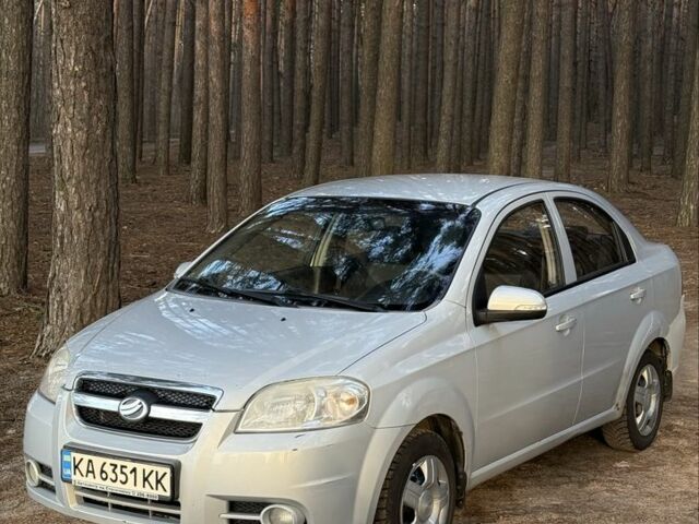 Серый Шевроле Авео, объемом двигателя 1.5 л и пробегом 176 тыс. км за 3400 $, фото 5 на Automoto.ua