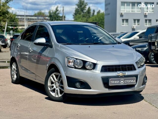 Серый Шевроле Авео, объемом двигателя 1.4 л и пробегом 138 тыс. км за 6500 $, фото 6 на Automoto.ua