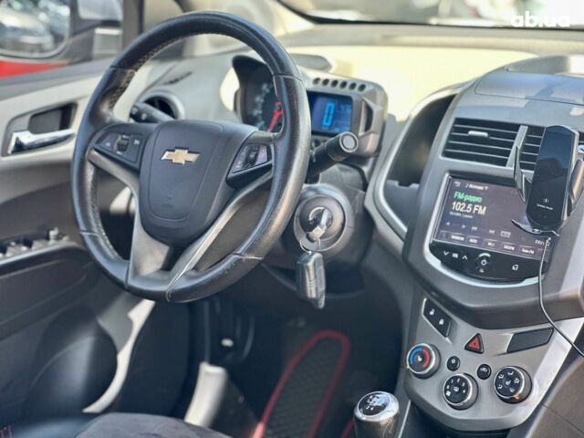 Серый Шевроле Авео, объемом двигателя 1.4 л и пробегом 138 тыс. км за 6500 $, фото 12 на Automoto.ua