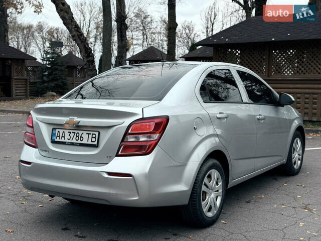 Серый Шевроле Авео, объемом двигателя 1.4 л и пробегом 68 тыс. км за 6950 $, фото 19 на Automoto.ua