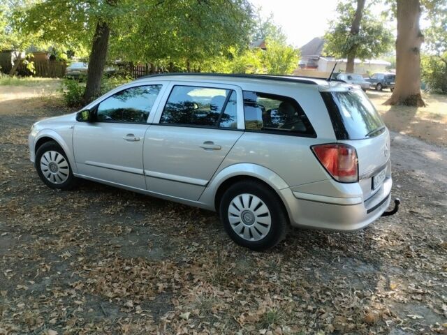 Серый Шевроле Авео, объемом двигателя 1.8 л и пробегом 220 тыс. км за 4500 $, фото 4 на Automoto.ua