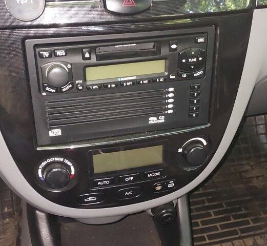 Сірий Шевроле Авео, об'ємом двигуна 1.6 л та пробігом 170 тис. км за 5900 $, фото 18 на Automoto.ua