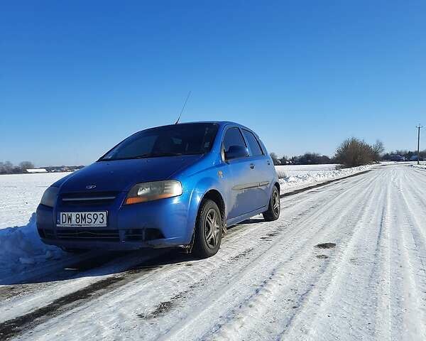 Синий Шевроле Авео, объемом двигателя 1.5 л и пробегом 290 тыс. км за 1399 $, фото 2 на Automoto.ua