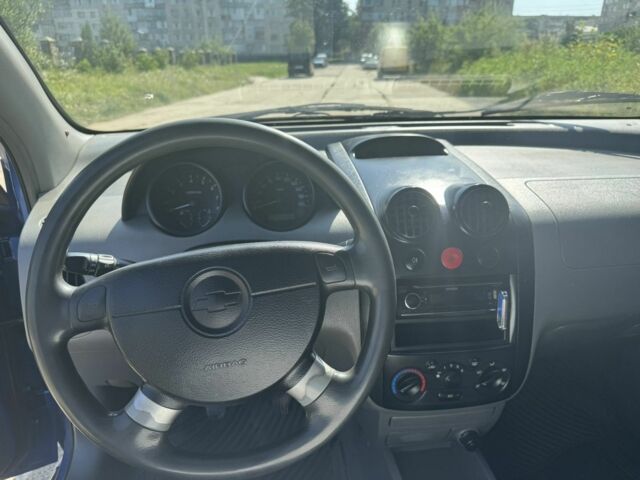 Синий Шевроле Авео, объемом двигателя 1.5 л и пробегом 220 тыс. км за 3000 $, фото 6 на Automoto.ua