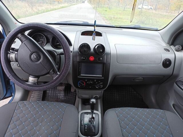 Синий Шевроле Авео, объемом двигателя 1.5 л и пробегом 190 тыс. км за 3500 $, фото 8 на Automoto.ua