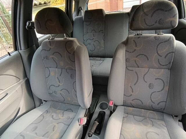 Синий Шевроле Авео, объемом двигателя 1.5 л и пробегом 50 тыс. км за 4600 $, фото 2 на Automoto.ua