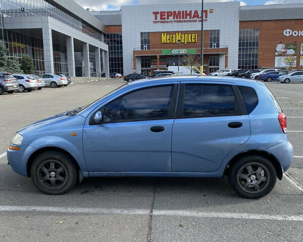 Синий Шевроле Авео, объемом двигателя 1.5 л и пробегом 220 тыс. км за 2300 $, фото 6 на Automoto.ua