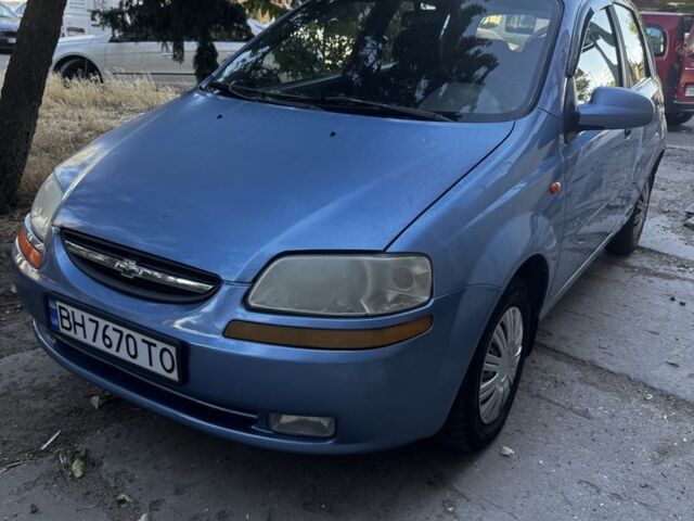 Синий Шевроле Авео, объемом двигателя 1.5 л и пробегом 185 тыс. км за 2350 $, фото 2 на Automoto.ua