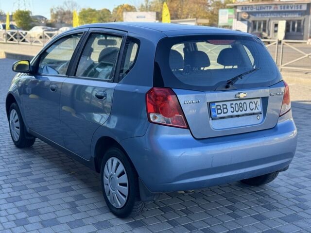 Синій Шевроле Авео, об'ємом двигуна 1.5 л та пробігом 175 тис. км за 1900 $, фото 3 на Automoto.ua