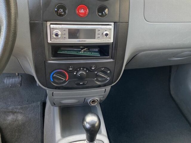 Синий Шевроле Авео, объемом двигателя 1.5 л и пробегом 135 тыс. км за 4500 $, фото 5 на Automoto.ua