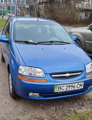 Синій Шевроле Авео, об'ємом двигуна 1.5 л та пробігом 140 тис. км за 3000 $, фото 4 на Automoto.ua