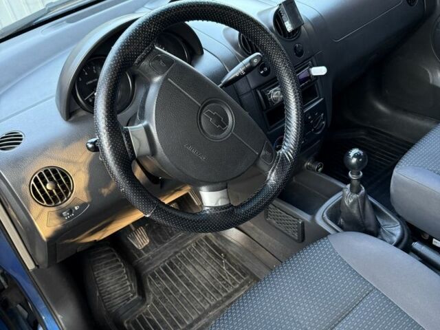 Синий Шевроле Авео, объемом двигателя 1.5 л и пробегом 160 тыс. км за 2900 $, фото 10 на Automoto.ua