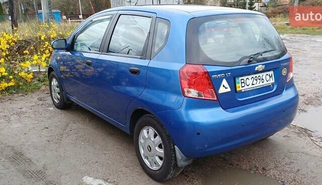 Синій Шевроле Авео, об'ємом двигуна 1.5 л та пробігом 140 тис. км за 3000 $, фото 5 на Automoto.ua