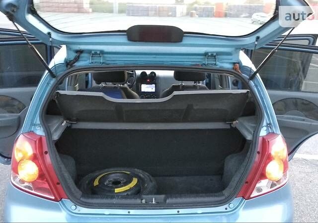 Синий Шевроле Авео, объемом двигателя 1.5 л и пробегом 250 тыс. км за 2950 $, фото 15 на Automoto.ua