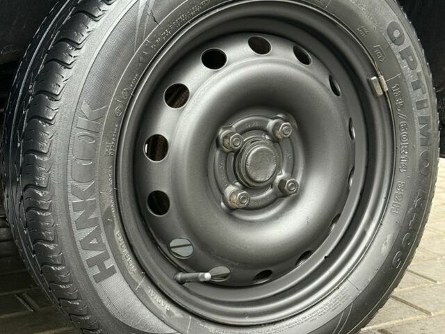 Шевроле Авео 2005 в Сумах на Automoto.ua Синий Шевроле Авео, объемом двигателя 1.5 л и пробегом 145 тыс. км за 2350 $, фото 15 на Automoto.ua